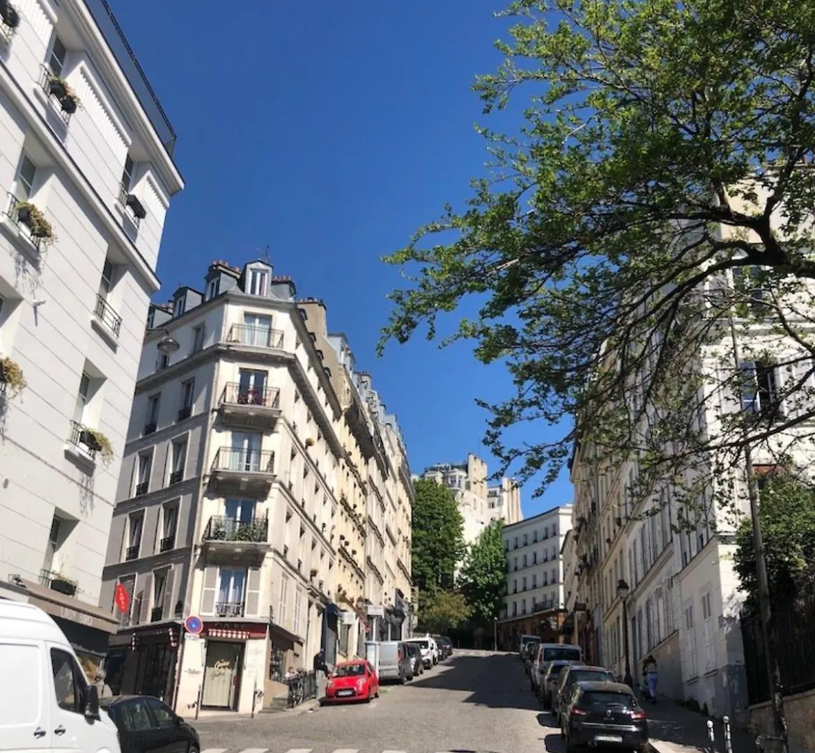 Apartment Appartement Entier Aux Abbesses - Montmartre - Flat In Montmartre Paris